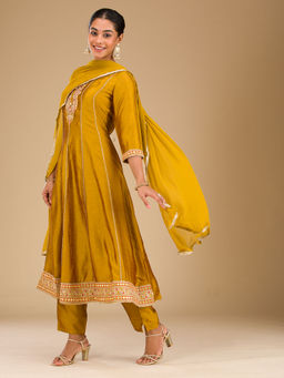 Koskii - Women Mustard Raw Silk Embroidered Kurta with Pant and Dupatta (Set of 3)