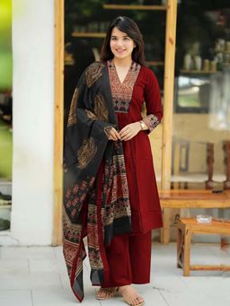 Gahan - Womens Viscose Rayon Printed Kurta with Palazzo & Dupatta