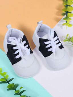 Baby Moo - Lace-Up Stylish Leather Sneaker Shoes - Black
