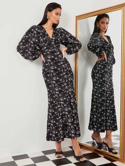 Styli - Black Long Sleeves V Neck Floral Aop Maxi Dress