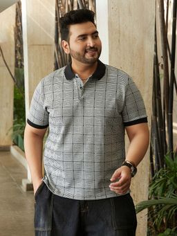 Instafab Plus - Men's Midnight Black and Cream White Optical-Illusion Polo T-Shirt