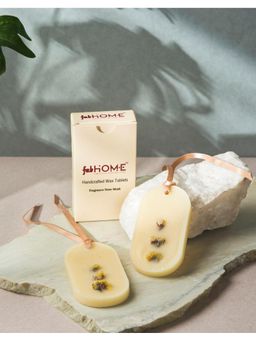 Fabindia - White Mehak Room Freshener Sachets (Pack Of 2)