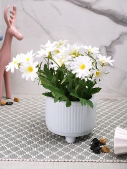 Tayhaa - Artificial White Common Daisy with Ceramic Pot