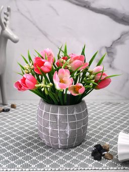 Tayhaa - Grey Bunch of Realistic Charm Shaded Tulip with Ceramic Pot