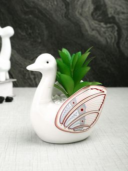 Tayhaa - Aloe Vera Plant Inside An Artistic White Swan Ceramic Pot