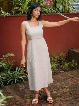 Creatures of Habit - Off White Linen Midi Dress- Ginger