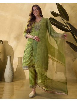 KVS FAB - Women Green Silk Blend Embroidered Kurta with Pant and Dupatta
