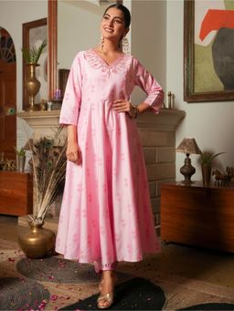 ARAMYA - Women Pink Chanderi Abstract Kurta with Pant