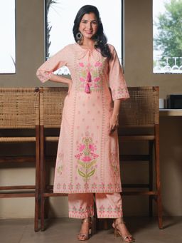 ARAMYA - Women Peach Cotton Floral Kurta with Pant