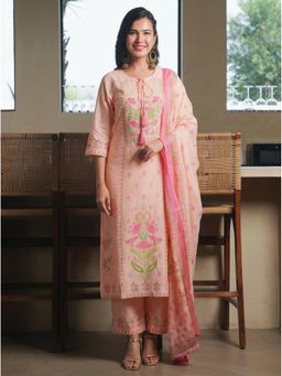 ARAMYA - Women Peach Cotton Floral Kurta with Pant and Dupatta