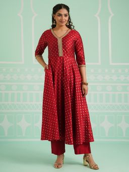 ARAMYA - Women Red Pst Abstract Kurta with Pant
