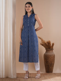 Kami Kubi - Blue Straight Sleeveless Collared Kurta