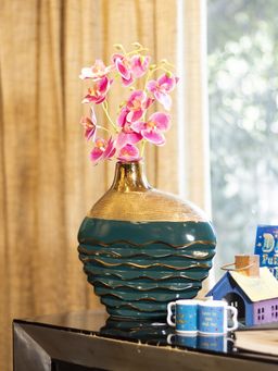 Voncasa - Decorative Ceramic Flower Vase Gold and Green Oval, Glossy