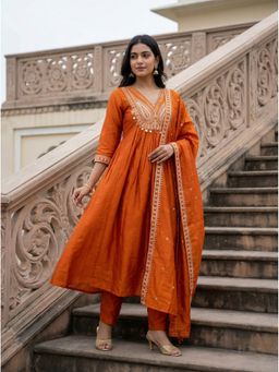 FAST FASHIONS - FAST FASHIONSWomen Orange Embroidered Ethnic Anarkali Kurta with Pant and Dupatta