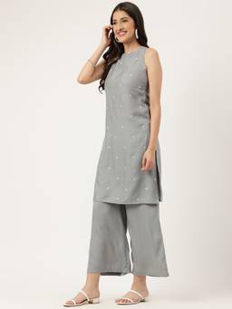 Aayusika - Women's Embroidered Grey Kurti with Pant
