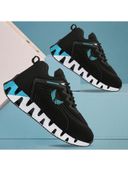 Black color option, Sold out, Currently selected
