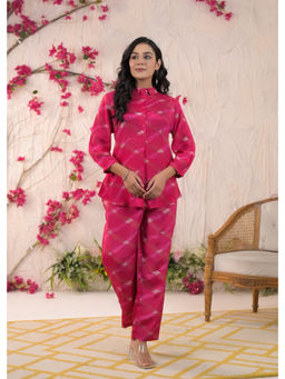 Roohaniyat - Pink Leheriya Print Co-Ord (Set of 2)