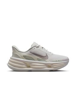 Nike - Women Comfort Ride EasyOn Sneakers