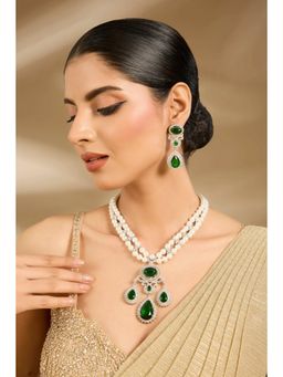 VIVINIA By Vidhi Mehra - Emerald Drop Pearl Necklace with Earrings
