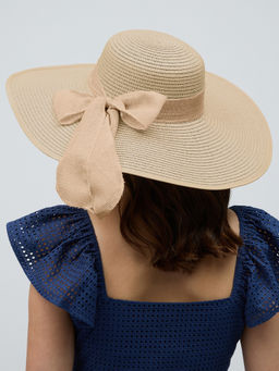 Twenty Dresses by Nykaa Fashion - Beige Brimmed Large Bow Straw Hat