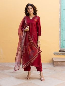 Autumnlane - Saisha Brink Premium Digital Print Red Kurta & Pant With Dupatta (Set of 3)