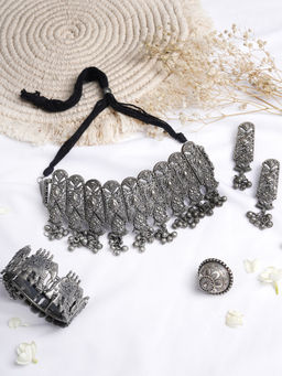 Teejh - by Joker and Witch Pragati Silver Oxidised Gift Set