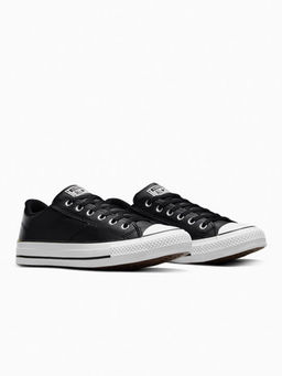Converse - Men Chuck Taylor All Star Malden Street Low Top Sneakers