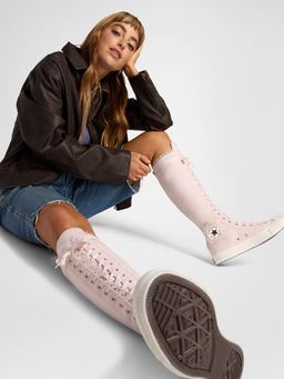 Converse - Women Chuck Taylor All Star XX-Hi Ruffles & Bows High Top Sneakers