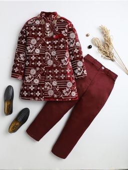BT DEZINES - Boys Maroon Velvet Floral Vine Sherwani and Trousers with Necklace