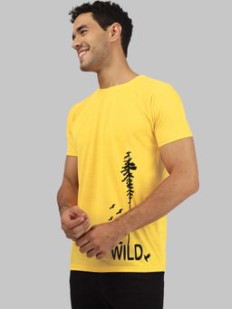Greylongg - Yellow Comfortable Men's Round Neck T-Shirt