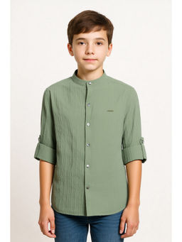 CAVIO - Boys Green Textured Easy Care Casual Shirt