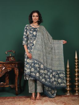 MEENA BAZAAR - Printed Cotton Blue Kurta with Pant and Dupatta