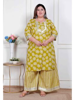 Miravan - Yellow Floral Printed Straight Kurta with Palazzo
