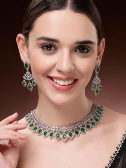 Karatcart - Women Luxurious Green Drop American Diamond Silver Plated Jewellery Set
