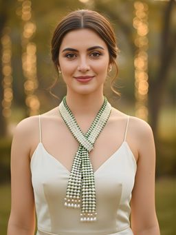 Karatcart - Women Luxurious Green Crystal and Pearl Beaded Handcrafted Necklace