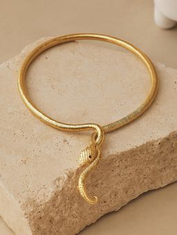 Karatcart - Women Stylish Gold-Plated Snake Design Hasli Choker Necklace