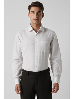 Van Heusen - Men White Regular Fit Check Full Sleeves Formal Shirt