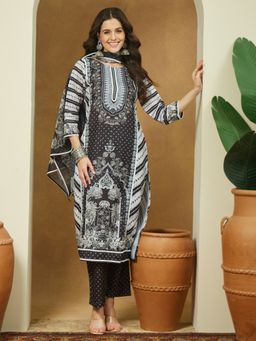 Janasya - Women's Black Cotton Blend Floral Printed Straight Kurta and Pant with Dupatta