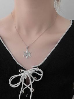 Salty Alpha - Men Laurel Silver Necklace