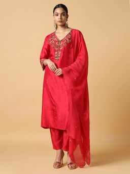 House Of Dharaa - Pink Embroidered Kurta with Pant and Dupatta (Set of 3)