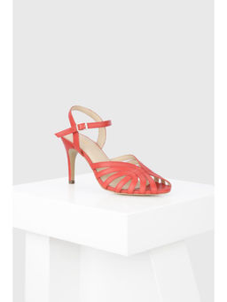 Oroh - Topaz Red Heels