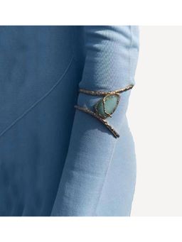 Amorenmore - Eira Sculpted Gold Silver Plated Hypoallergenic Arm Cuff