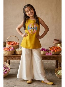 Tales & Stories - Girls Yellow Viscose Kurta with Palazzo