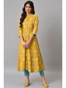 W - Yellow Printed Kurta with Slim Pant (Set of 2)