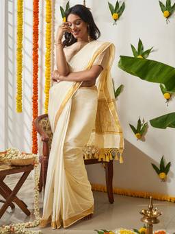 Teejh - Off White Kasaara Zari Floral Kasavu Saree