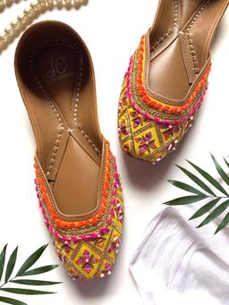 Jutti Express - Yellow Rangrez Juttis