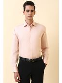 Pink color option, Currently selected