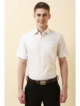 Allen Solly - Men White Cotton Half Sleeves Regular Fit Shirt