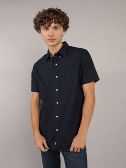 American Eagle - Men Navy Blue Cotton Half Sleeves Slim Fit Shirt