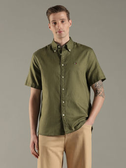 Tommy Hilfiger - Solid Regular Fit Cotton Olive Casual Shirt